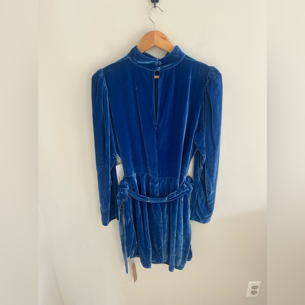 NWT Reformation burgundy wrap dress velvet in color Caspian blue size 10 - Picture 7 of 13